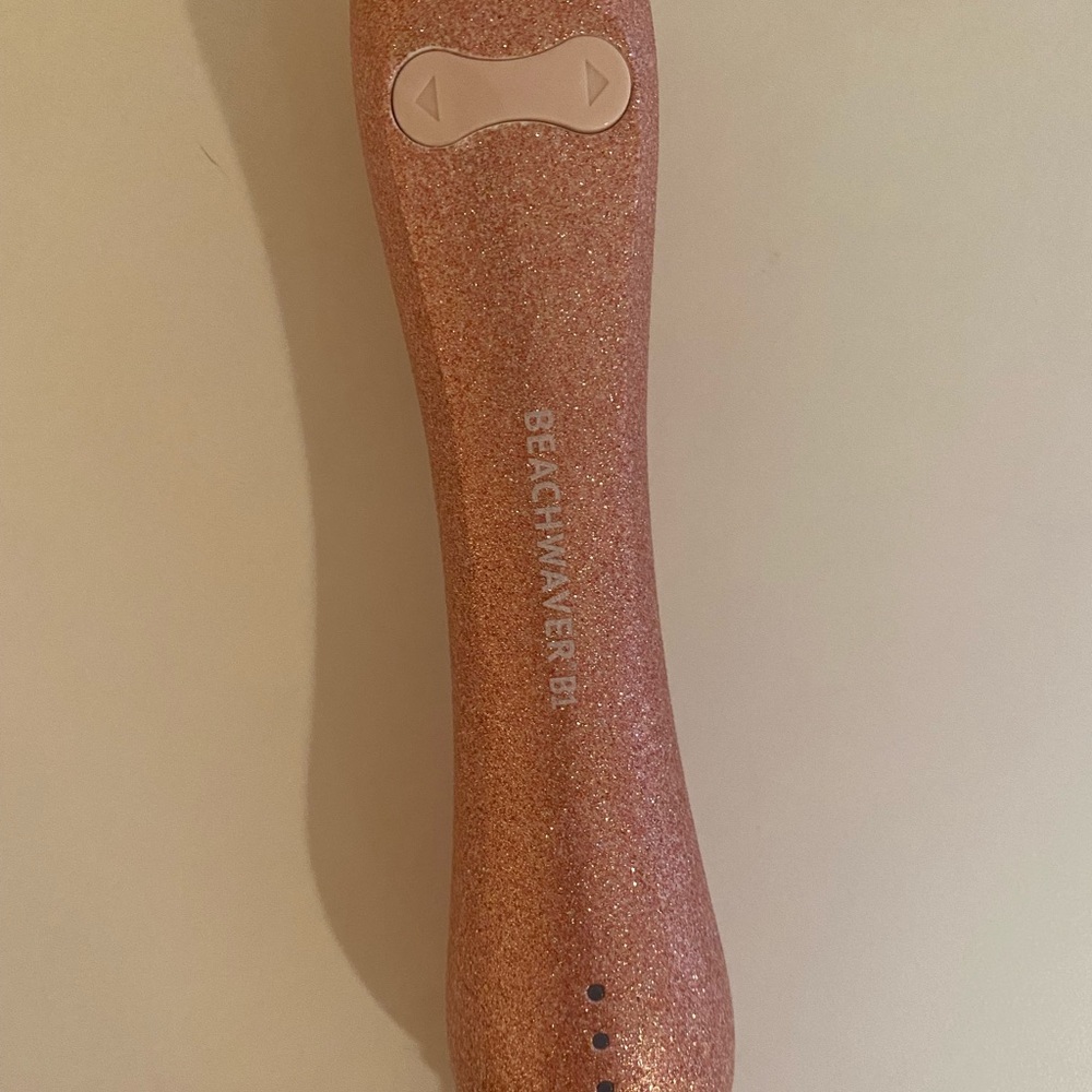 Beachwaver curling wand